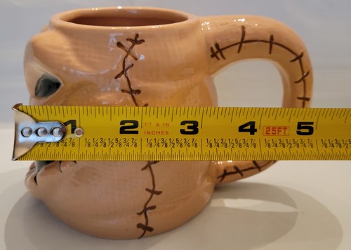 Taza de cerámica Pesadilla antes de Navidad Oogie Boogie marrón Zak Halloween nueva - Imagen 7 de 12