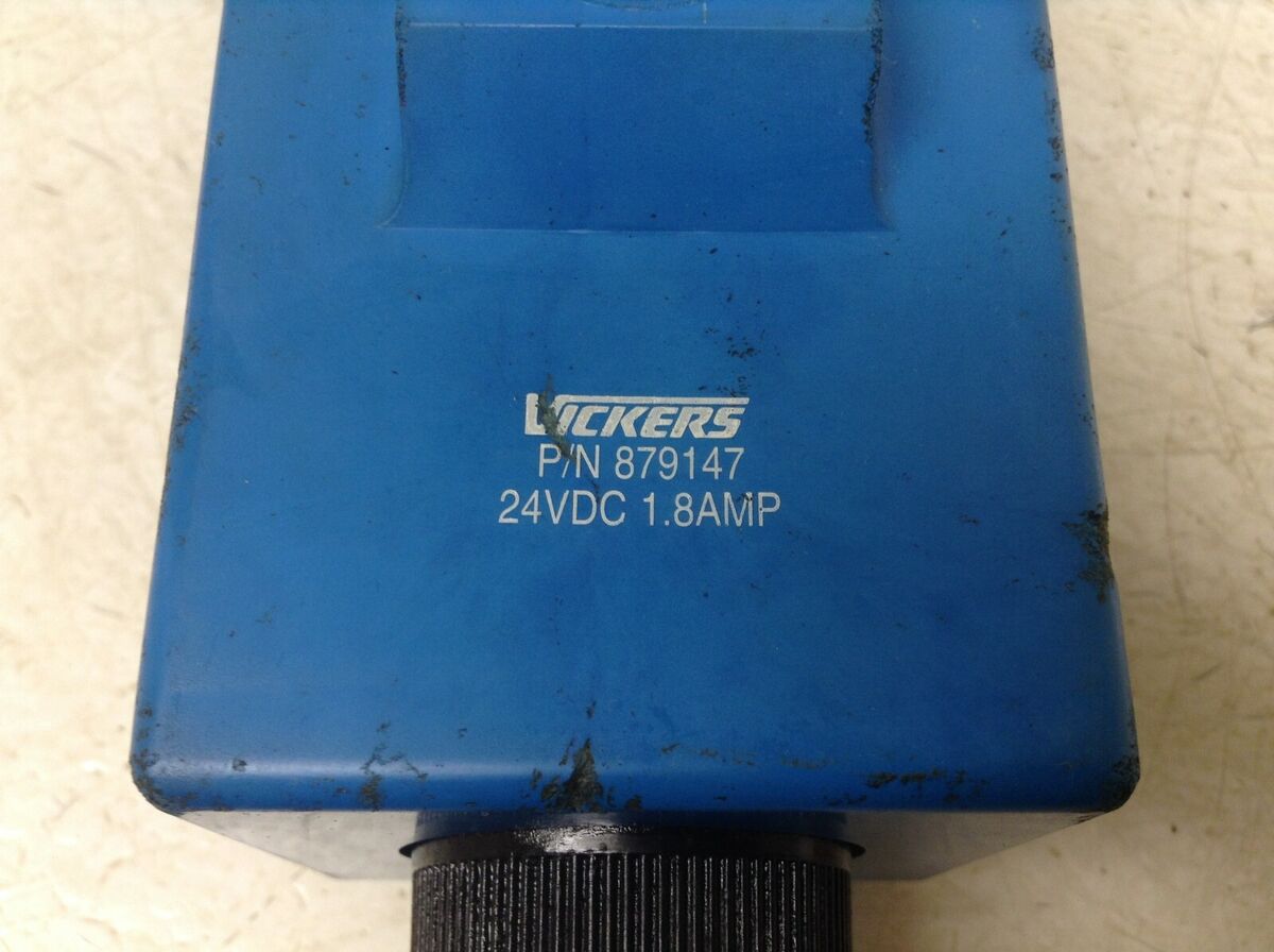 Vickers DG4S4-012C-U-H-60 Hydraulic Valve 24 VDC Solenoid Vickers DG4S4-012C-U-H-60 Hydraulic Valve 24 VDC Solenoid