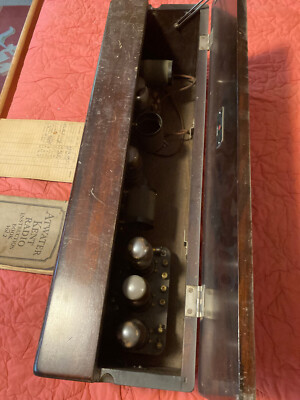 Atwater Kent Model 20 Compact Tube Radio Receiver and Horn Atwater Kent Model 20 Compact Tube Radio Receiver and Horn