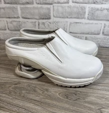 Z-Coil Women's Taos Slip On Clog Size 10 White