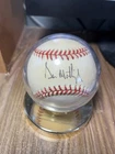 Don Mattingly Signed Baseball Yankees  with Globe (NO COA) Nice Shape
