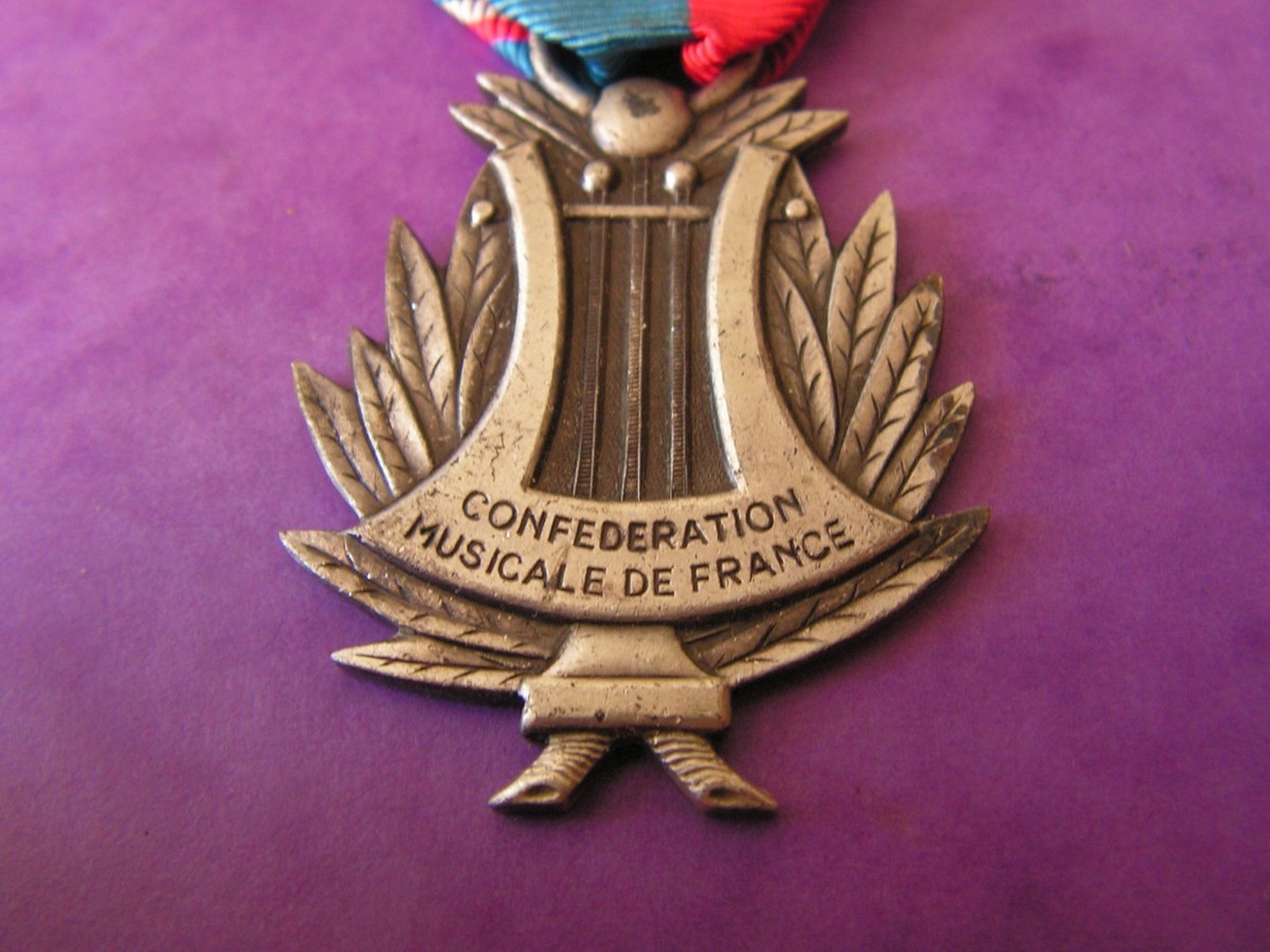 Médaille En Métal Federation Nationale Comités Des Fêtes De France