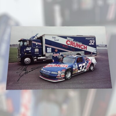 Dale Jarrett VINTAGE NASCAR HOFer signed photo 1990 NESTLE CRUNCH GRAND PRIX #32