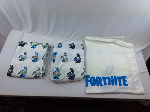 Fortnite TWIN 3 pc Kids  Sheet Set - Llamas  (Horses) USED Clean