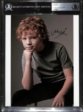 Maxim Knight Falling Skies Signed 8x10 Photo Beckett Autograph Grade 10