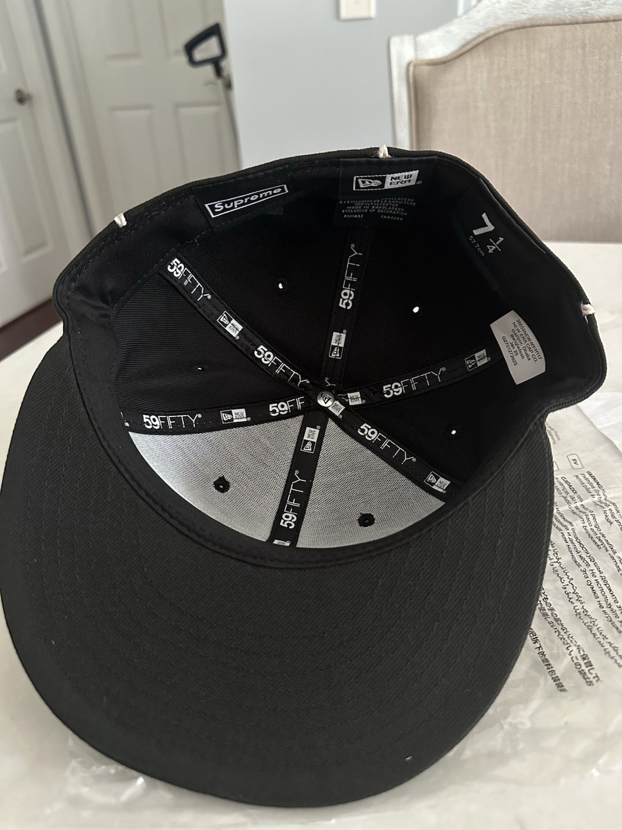 Size 7 1/4 Supreme SS25 Piping Script Logo New Era Cap Hat