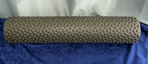 RumbleRoller Alligator Foam Roller - Muskeln optimiert für Kreuzreibung Rücken