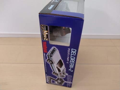 Kyosho Mini Z Delorean - Ritorno al futuro 2 - Readyset 1/28 - Foto 7 di 7