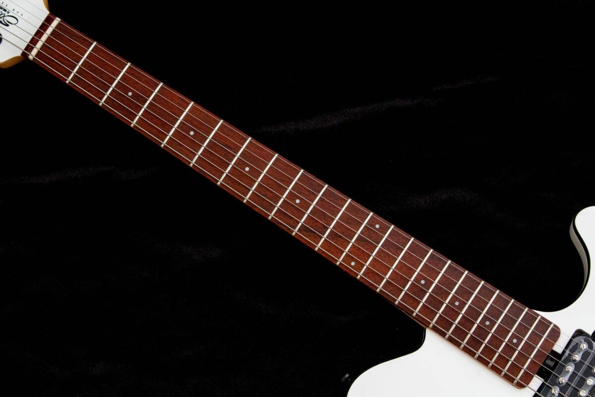 Electric Guitar Sterling by MusicMan SUB AXIS White with