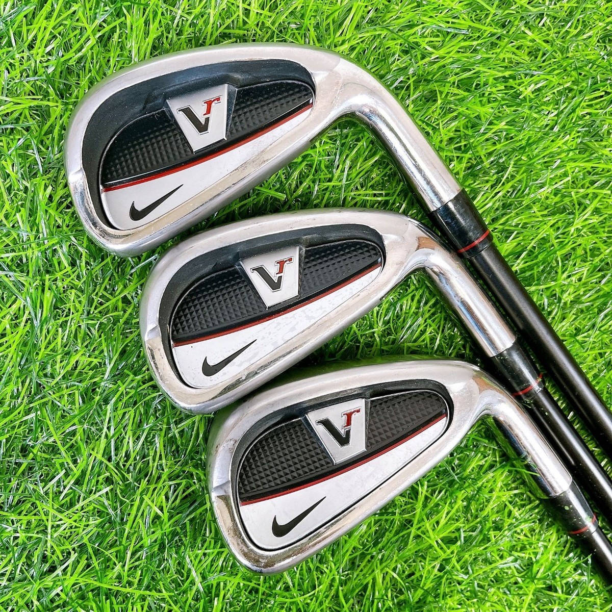 Ladies NIKE Vr Iron Set of 6 5-PW Graphite Flex A Right