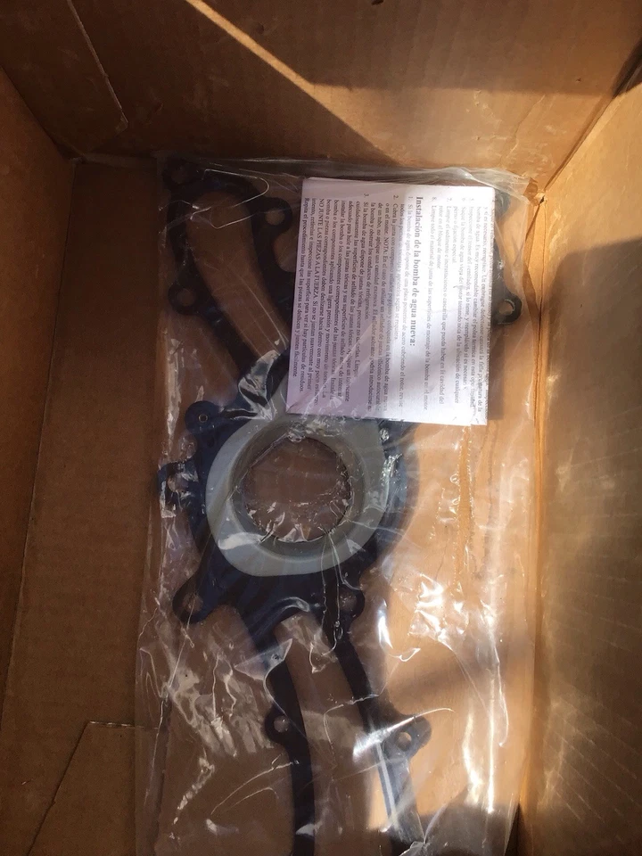 Bomba de água do motor T5105 T5105 para 2006-2018 Lexus GS300,GS350,IS350,RC300,RC350 - Imagem 2 de 3