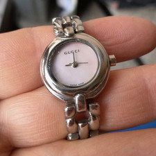 Gucci 7708 Chrono Damen Quarz Armbanduhr Edel...