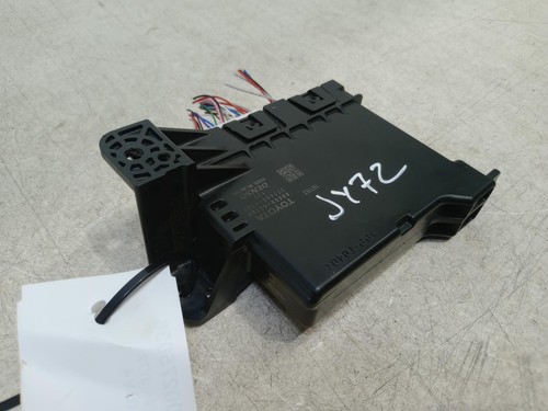 TOYOTA RAV 4 AMPLIFIER AIR CONDITIONER ECU 8865042760 MK4 XA40 2012 - 2019 - Picture 2 of 12