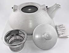 DesignPac Teapot with Black Metal Handle -Off White -Modern Ribbed Stoneware