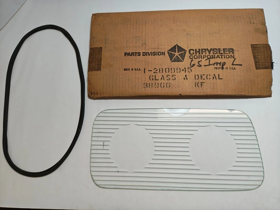 Chrysler Imperial 1965 faro lateral izquierdo bisel cubierta de vidrio y calcomanía 2809945 nuevo en stock Foto 3 de 4