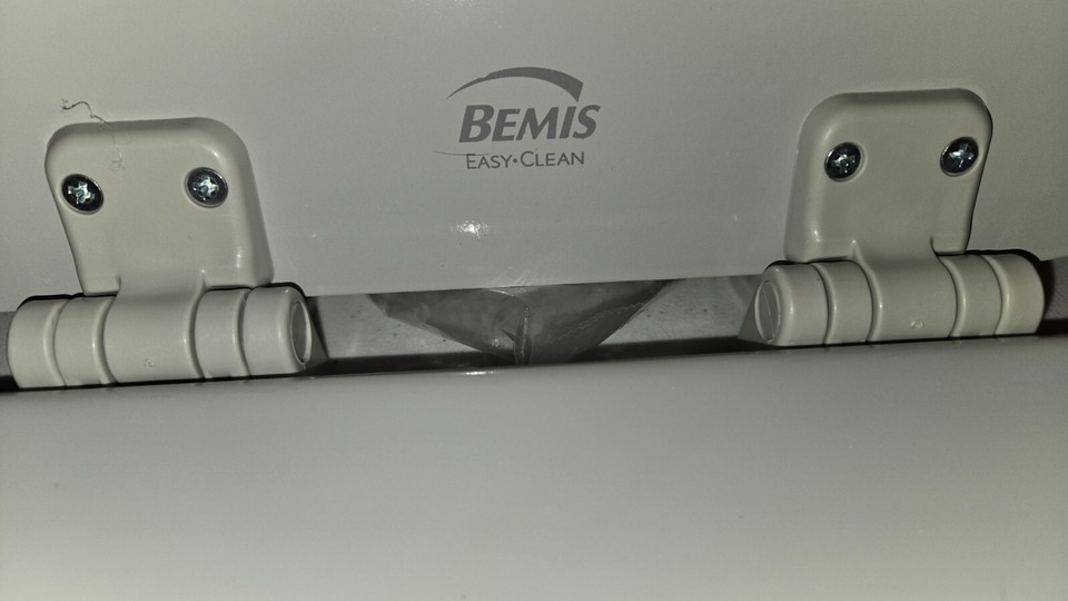 Bemis 500EC 062 Ice Gray Molded Wood Round Toilet Seat Easy Clean