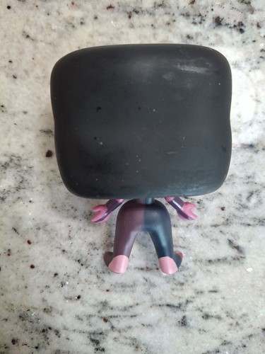 Funko Pop! Steven Universe GARNET #86 Glow Hot Topic Exclusive Loose OOB No Box - Picture 2 of 3