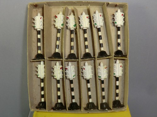 DINKY No.47a 12 X TRAFFIC LIGHTS. 4 FACE. TRADE BOX VN MIB RARE - Imagen 3 de 9