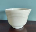 VTG PYREX Hamilton Beach White Milk Glass Mixing Bowl W/ Pour Spout USA