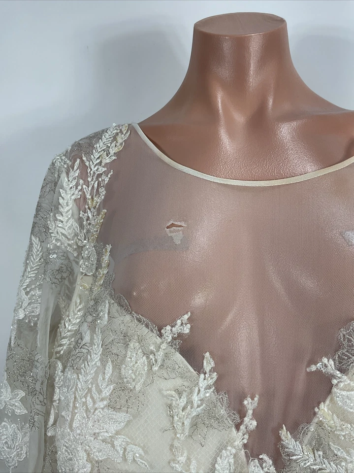 Vestido de novia Oleg Cassini Illusion encaje con cuentas 24W vestido manga larga 8CWG844 Foto 4 de 4