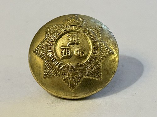 1st Kings Dragoon Guards King's Regiment Tunic Button - Picture 3 of 3