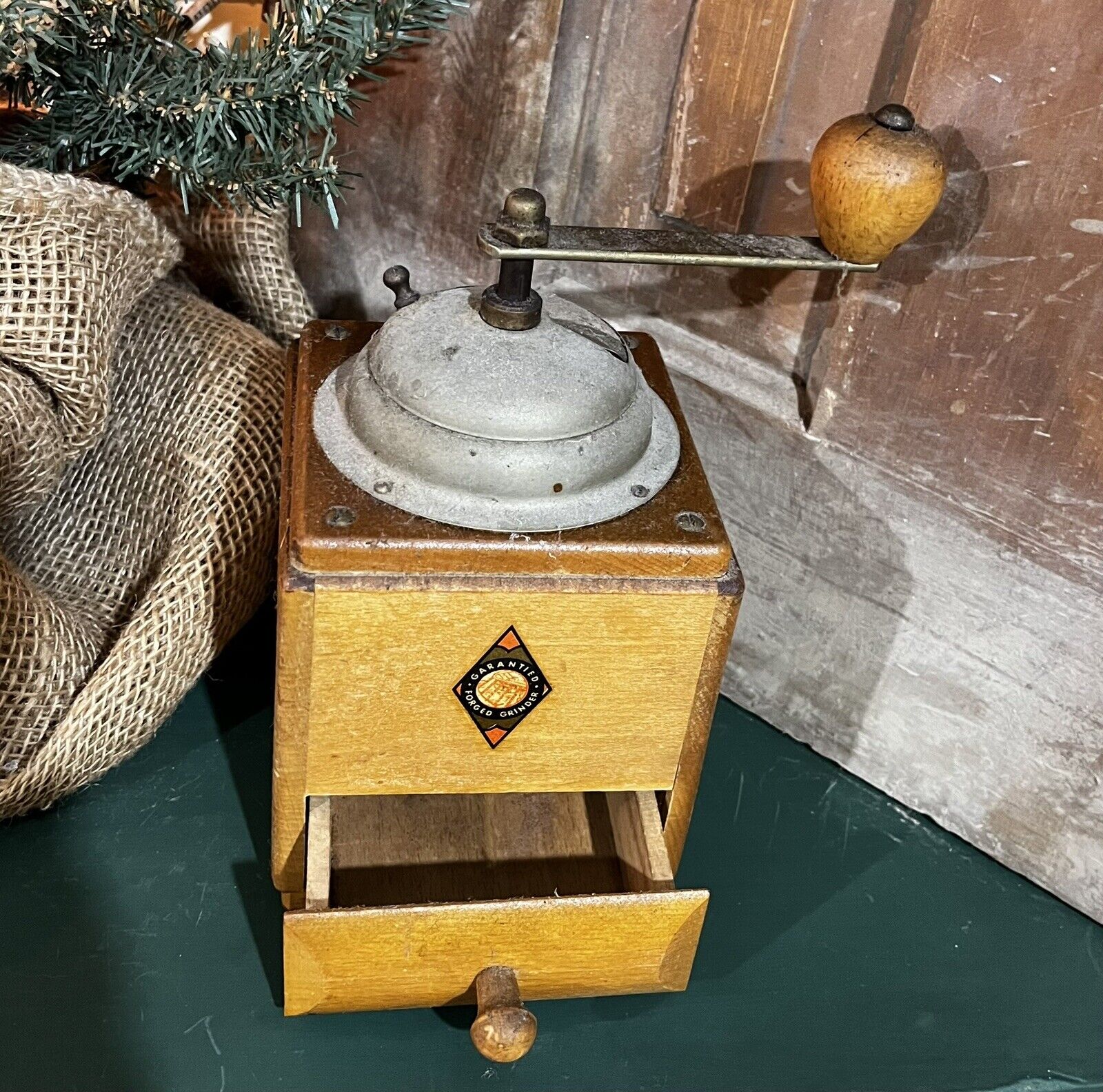 Picture 2 of 8