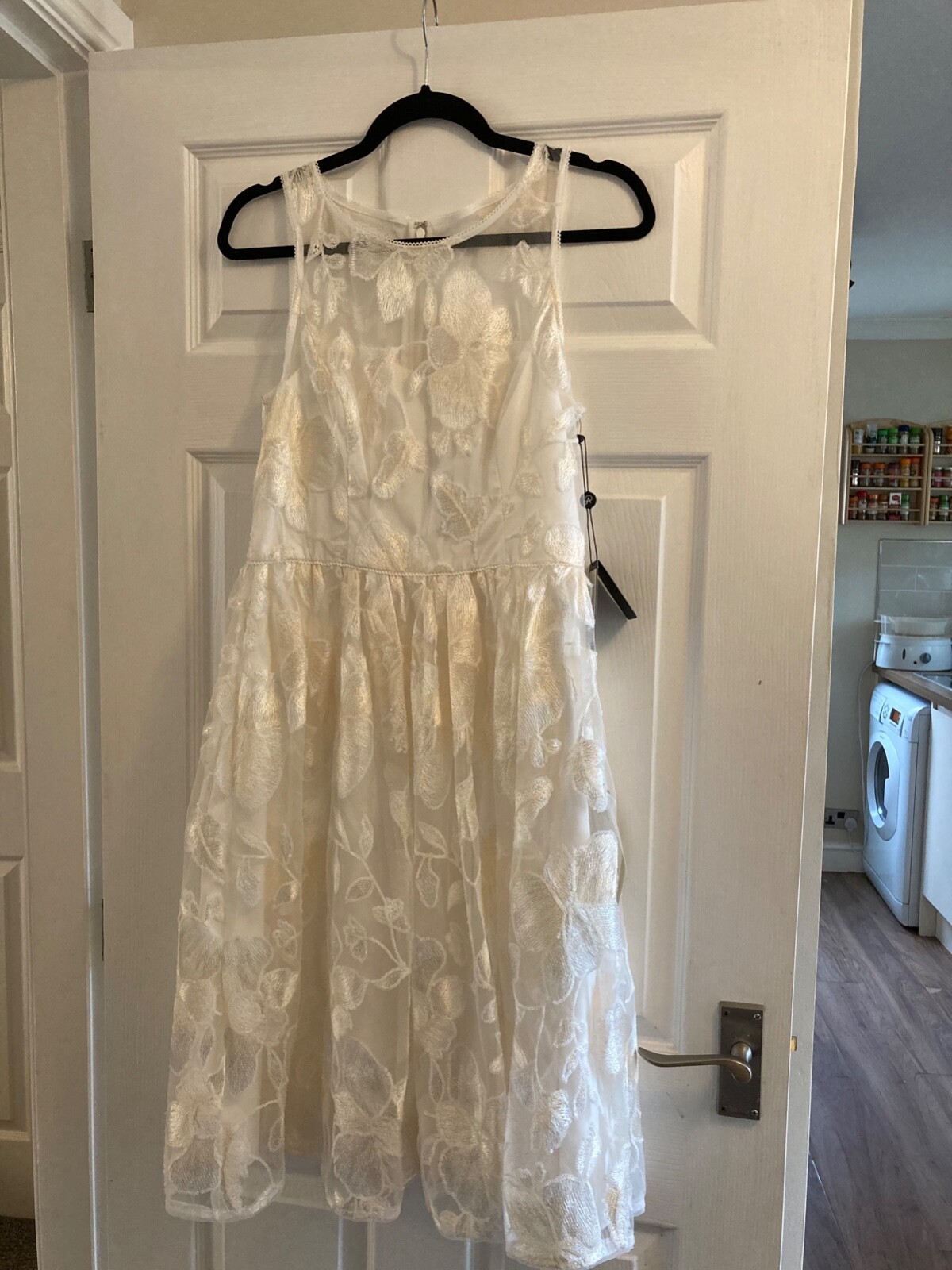 Picture 1 of 5