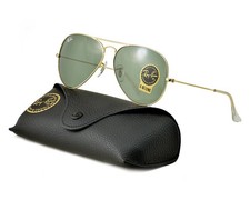 Ray-Ban RB3025 Aviator Classic Sunglasses Gold Frame Green Lenses 58mm Unisex