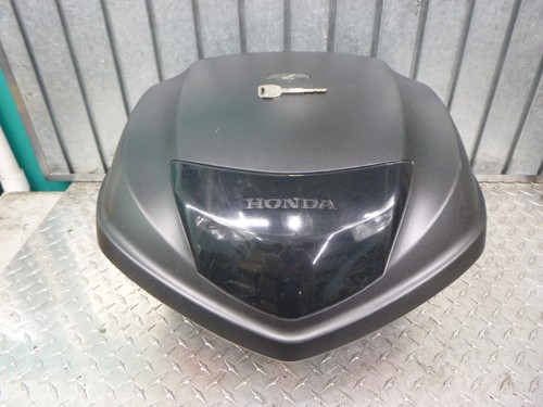 Rear Trunk Luggage Storage With Key RR 35L Honda CB500 PCX150 08L77-MGS-A51ZA