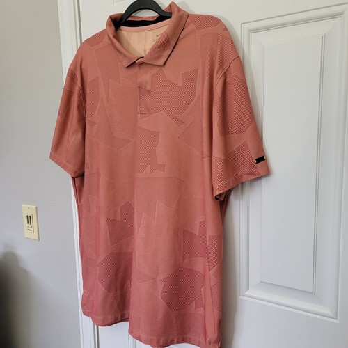 Nike TW Tiger Woods Dri-Fit Camuflaje Jacquard Polo Golf Salmón Naranja Talla XL - Imagen 4 de 10