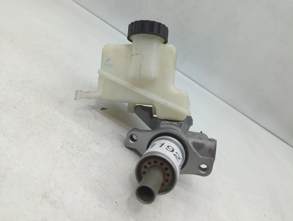 2017-2017 Mercedes-benz E400 Brake Master Cylinder LUBYA - Image 3 of 4