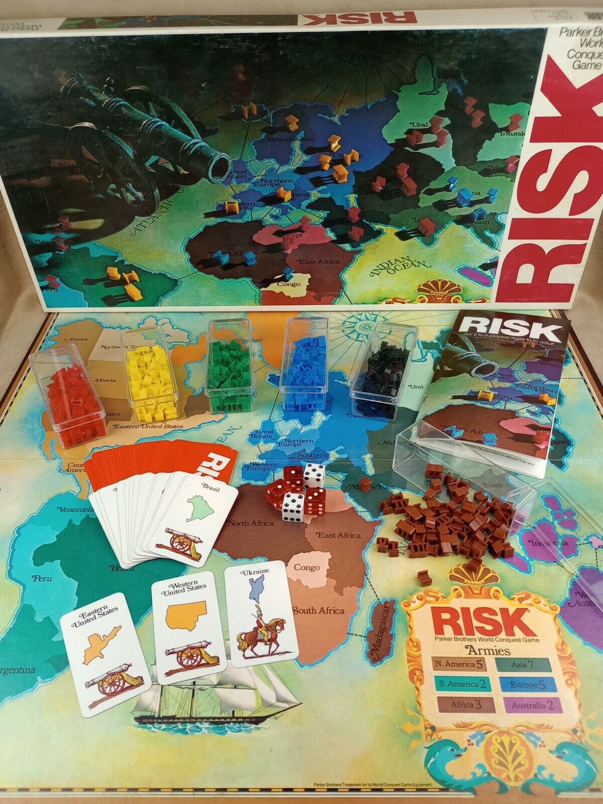 Jogo de tabuleiro de guerra RISK The World Conquest Game edição completa  1999