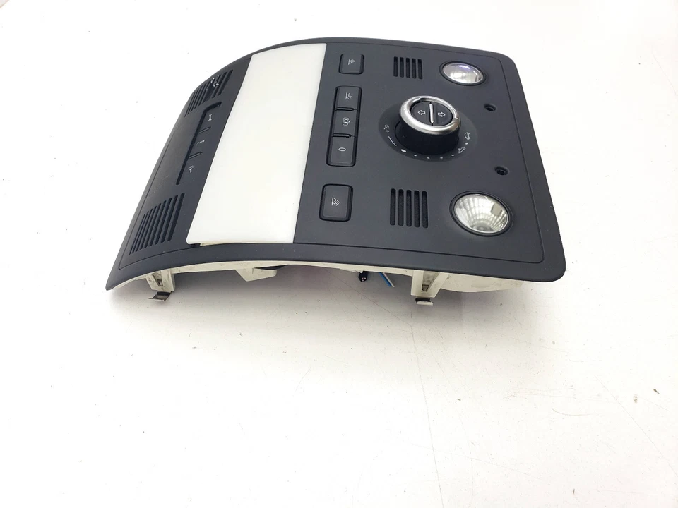 VOLKSWAGEN TOUAREG MK2 7P 2014 TECHO DELANTERO LECTURA LUZ CORTESÍA 7P6951171 Foto 3 de 4