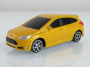 maisto ford focus