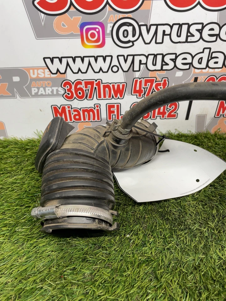 ✅ Manguera de filtro de aire Toyota Yaris 2019 OEM Foto 2 de 4