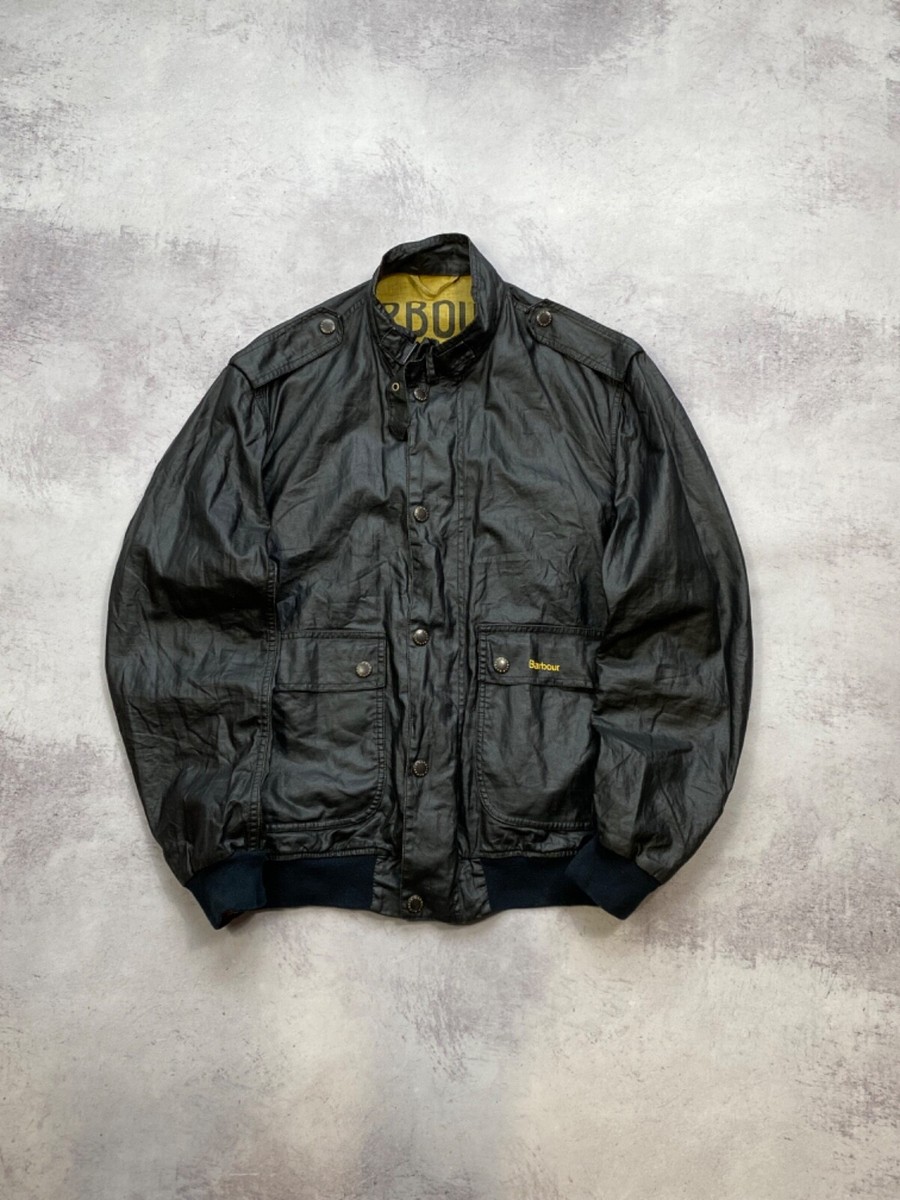 【Barbour】 23AW Flyer field jacket Barbour Men's Heritage+ Flyer Wax Field Jacket in Black Barbour
