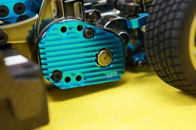 YEAH RACING ALUMINIUM MOTOR KÜHLKÖRPER BLAU ELOXIERT F. TAMIYA M-05 # TAMC-012BU - Bild 1 von 3