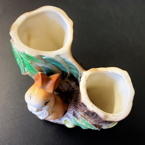 Vintage HORNSEA Fauna Royal Double Spill Vase - Buster Rabbit & Tree 9cmH - VGC - Picture 7 of 9