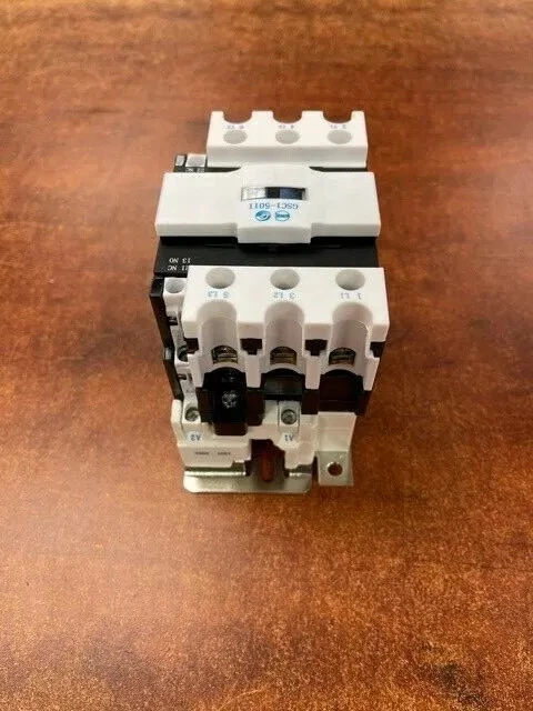 GSC1-5011 CONTACTOR DE 3 POLOS TIANSHUI (LC1-D5011) -1 Nº/1 NC AUX CONTACT-UL LISTADO Foto 4 de 4