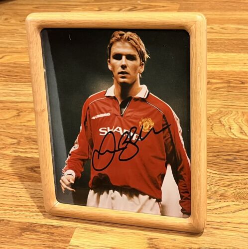 Authentisches David Beckham Manchester United 1998 signiertes und gerahmtes Foto 8 "x 10" - Bild 2 von 3