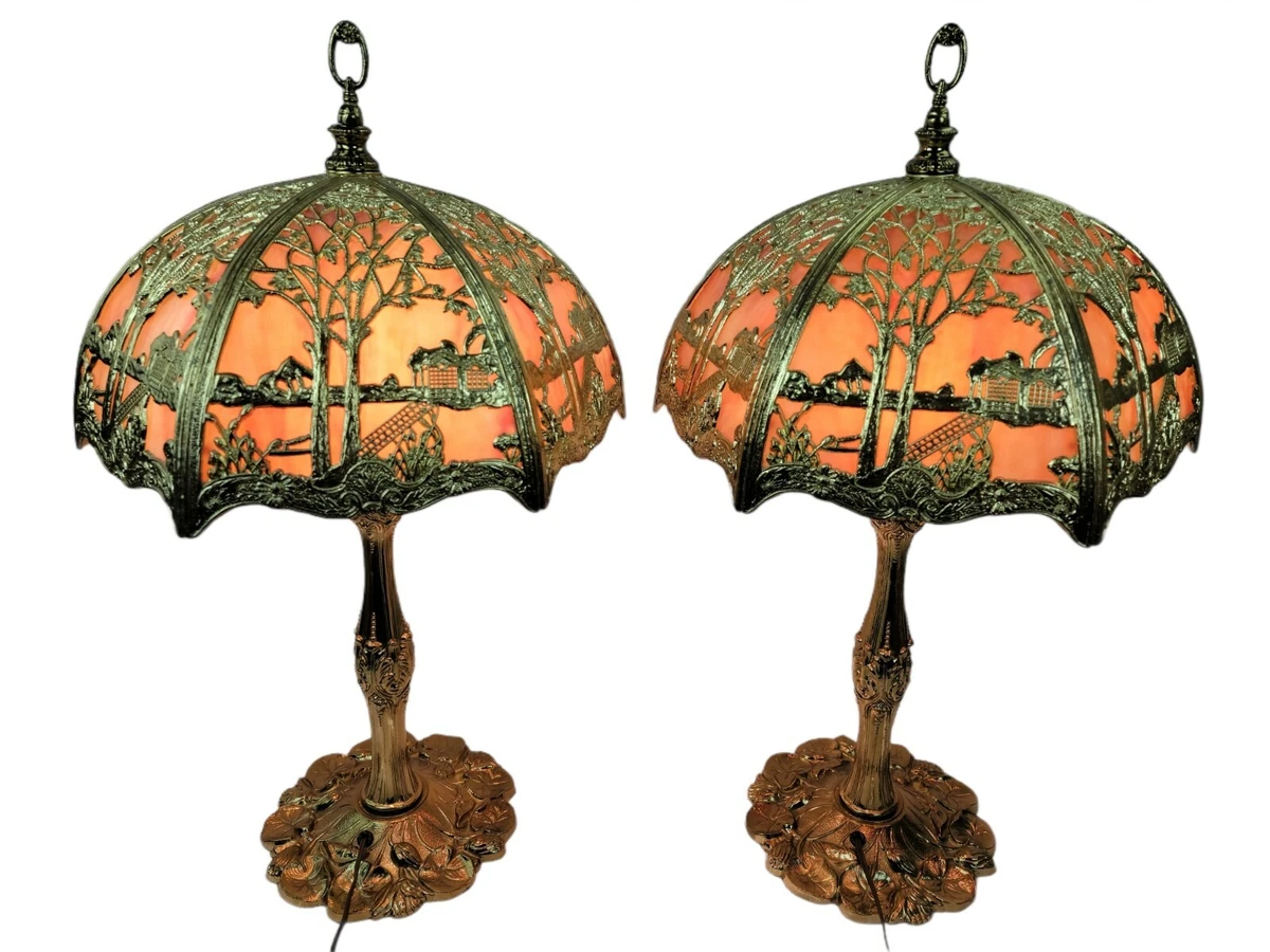2 Vintage Lamp Fashion Mfg. Co Nunziato Paletta Scenic Peach Slag Glass Lamps