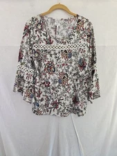 NAIF 3/4 Bell Sleeve Multicolored Floral Pull On Shirt/blouse. Ladies Sz Medium