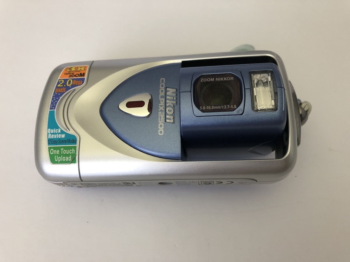 デジタルカメラ COOLPIX 2500 Nikon Nikon COOLPIX 2500 2.0MP Digital Camera - Silver for sale