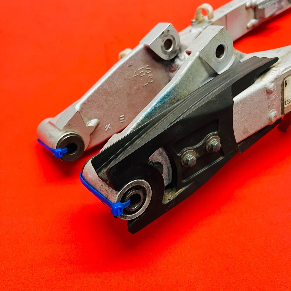 YZ85 BRAZO OSCILANTE BASCULANTE ORIGINAL OEM YAMAHA YZ 85 (2002-2018) Foto 4 de 4