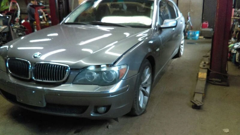 BMW 750il 2008 mangueras de aire acondicionado 4,8 litros 8 cilindros Foto 4 de 4