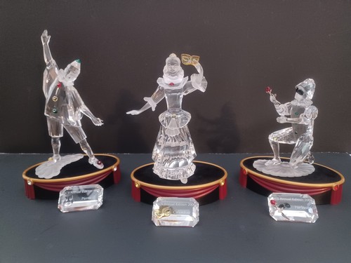 Trio mascherata in cristallo Swarovski - Pierrot, Colombina e Arlecchino con targa