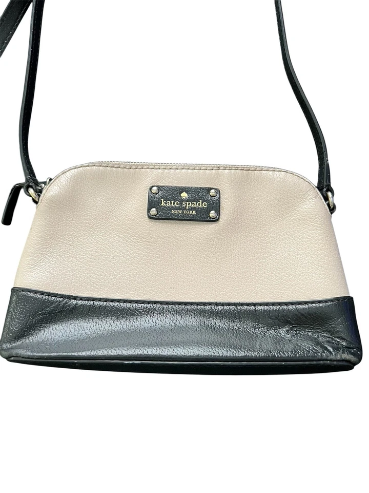 Bolso de mano bandolera Kate Spade Hanna Wellesley beige negro Foto 2 de 4