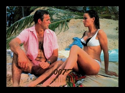 Thunderball 34 007 James Bond Connoisseur s Collection Trading Card TC