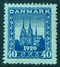 Denmark 1920 40 ore blue SG 212 Mint hinged cat £55