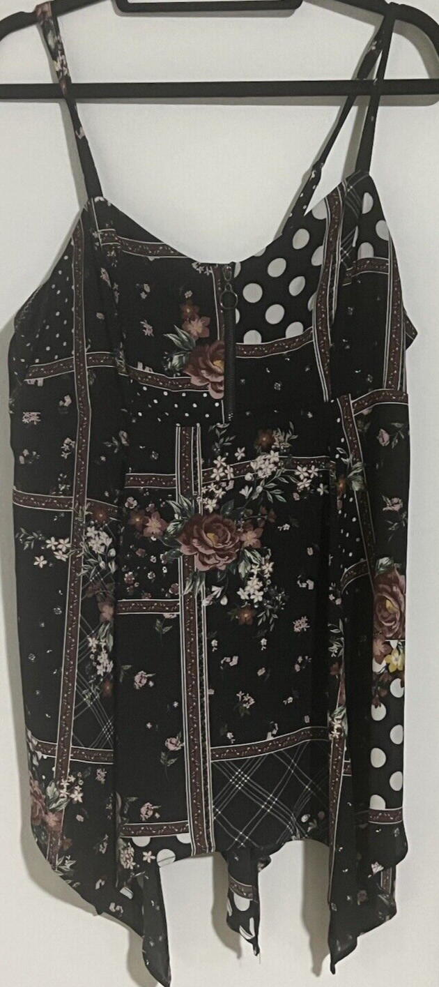 Torrid Black Floral Patchwork Georgette Zip Front… - image 6